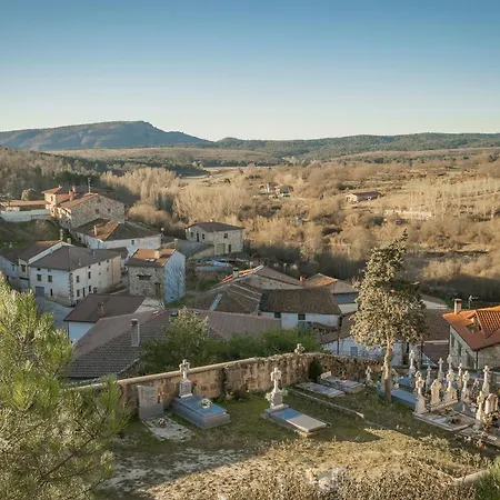 乡村民宿 La Estacion De Rabanera Rabanera del Pinar